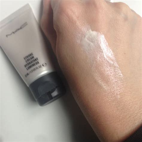 Hydratant lumineux Strobe Cream